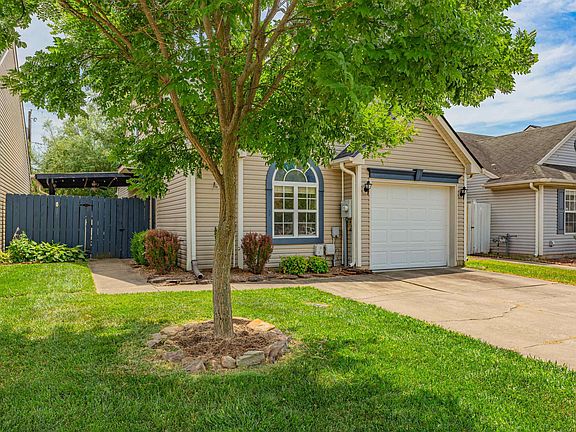 2nd image of 4241 Shadwell Dr