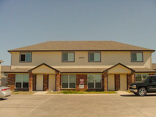 1st image of 4404 Sylvia Dr APT D