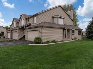 5114 Morning Glory Ln, Loves Park, IL 61111