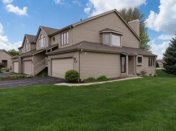 5114 Morning Glory Ln, Loves Park, IL 61111