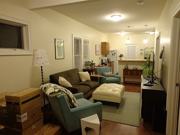 5th image of 3242 Hayes St NE #1