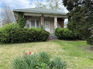 2800 Grandview Ave, Alton, IL 62002