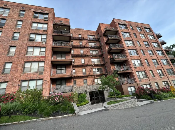 121 South Highland Avenue #2K, Ossining, NY 10562