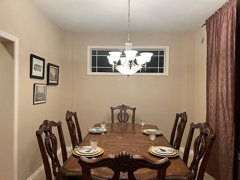 19128 NE 65th Way — Photo 5