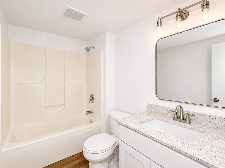 31 Hart Rd #2 — Photo 10