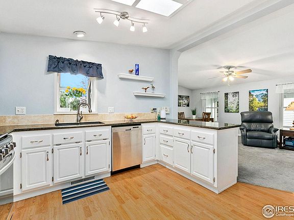 4th image of 4456 Espirit Dr
