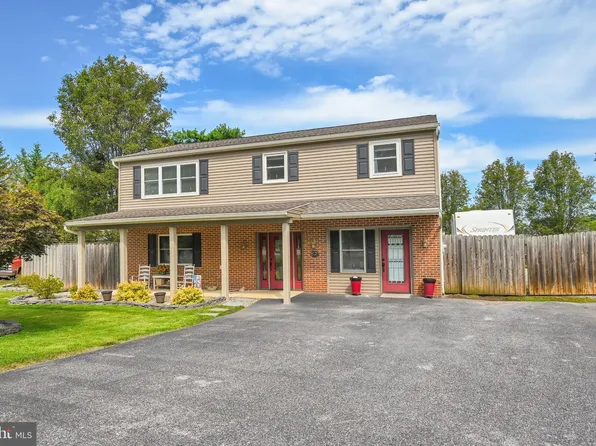 3631 Middleboro Rd, Dover, PA 17315