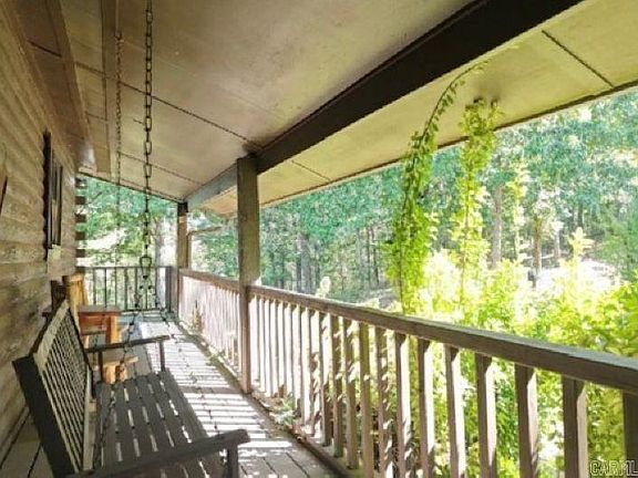 3rd image of 1097 Summit Rd