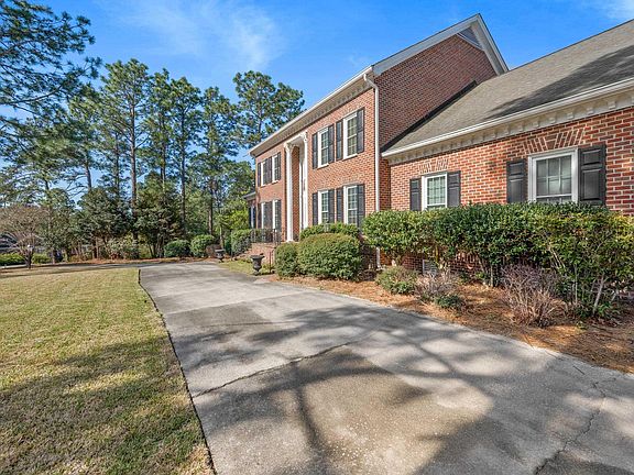 5th image of 205 Cricket Hill Rd