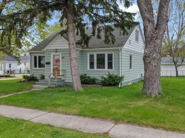 817 N HENRY STREET, Green Bay, WI 54302