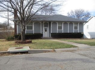 3416 S Grand Ave, Independence, MO 64055