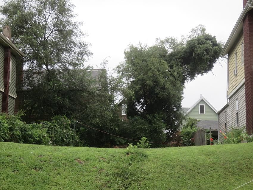 1st image of 1906 Courtland Ave