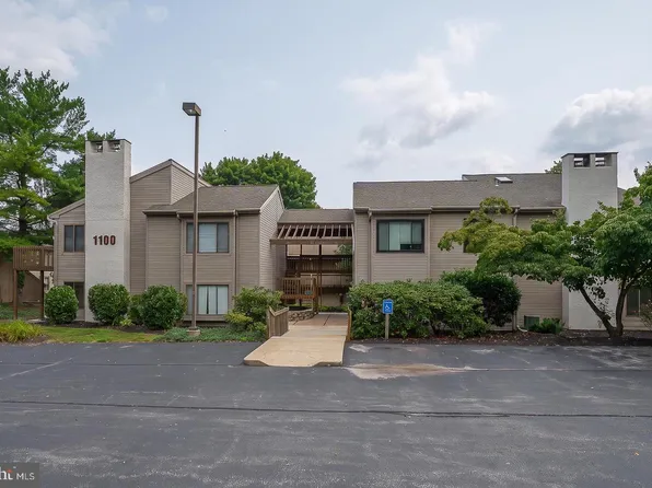 1102 Pritchard Pl, Newtown Square, PA 19073