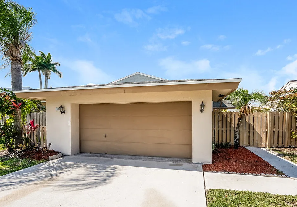 80 Baytree Cir