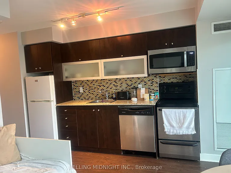 100 Western Battery Rd #2312 — Photo 9
