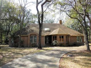 200 Salt Grass Trl, Saint Marys, GA 31558