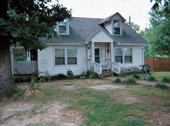 5th image of 2218 Jeffress Blvd