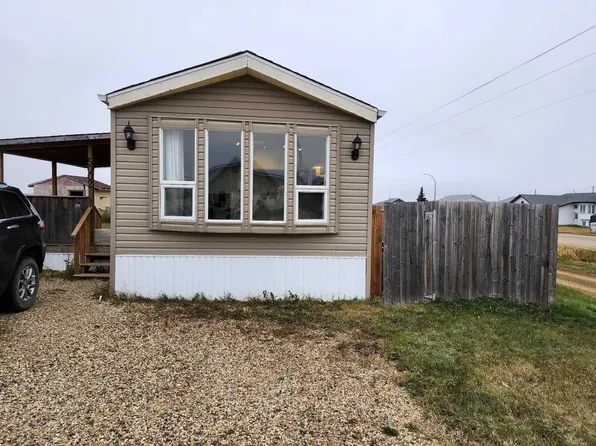 5002 54th Ave, Grimshaw, AB T0H 1W0