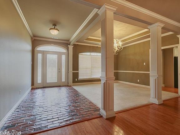 4th image of 3719 Christy Ln