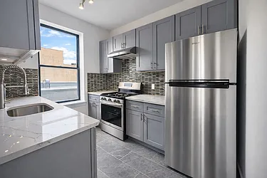 35-37 32nd Street, #3R