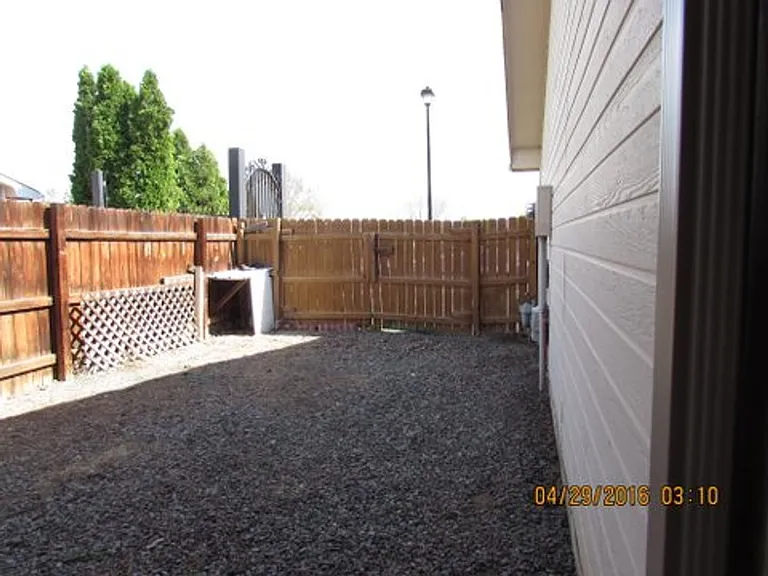 2962 N Ronlin Ave — Photo 19