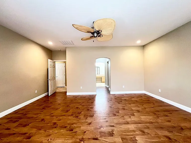 674 Fynn Valley Dr — Photo 20