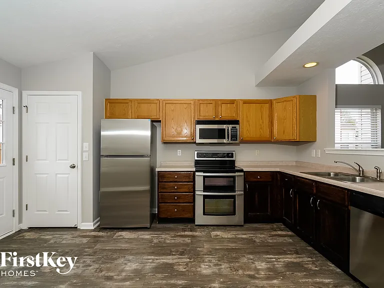 5631 Willowridge Ct — Photo 5