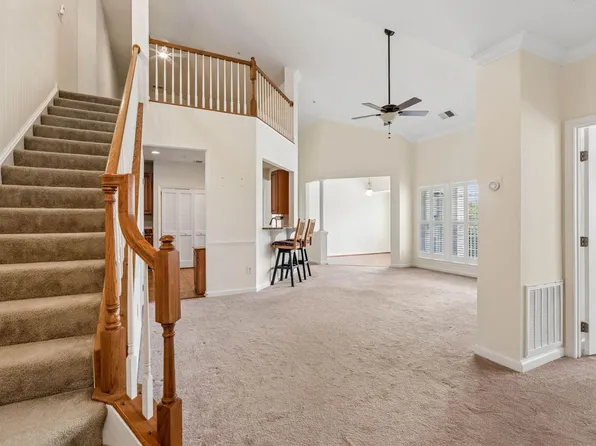 261 Beckenham Cir Unit 402, Bel Air, MD 21014