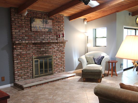 5th image of 3027 Gertrude Ave