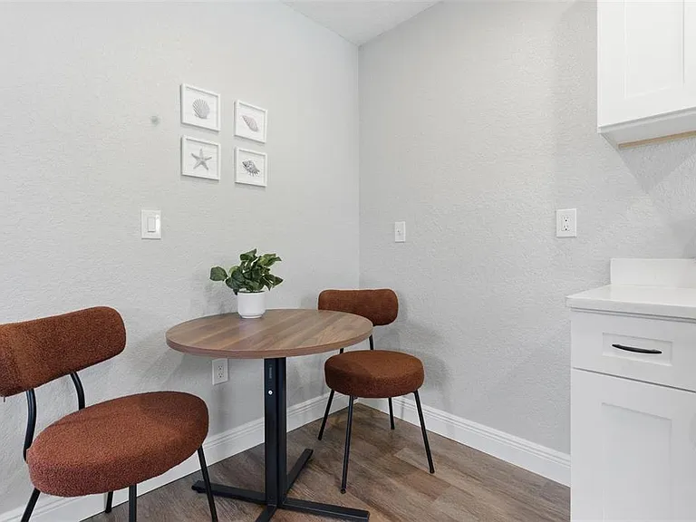 113 145th Ave E #1 — Photo 11