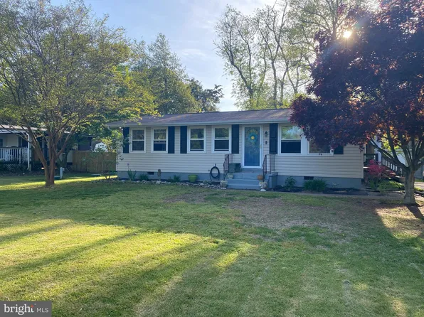 29853 Adams Rd, Mechanicsville, MD 20659