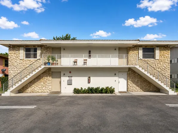 4341 RIVERSIDE Drive #A-D, Coral Springs, FL 33065