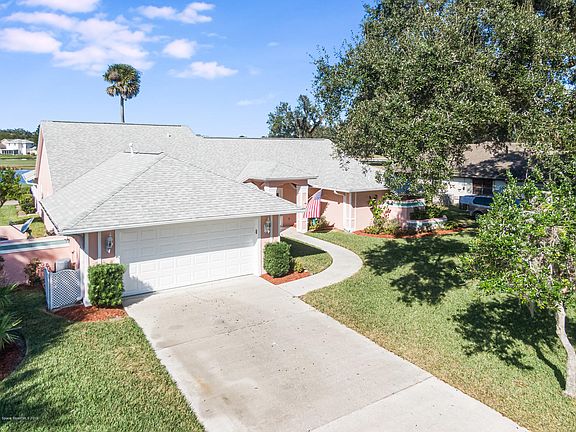 3rd image of 3680 Oakhill Dr