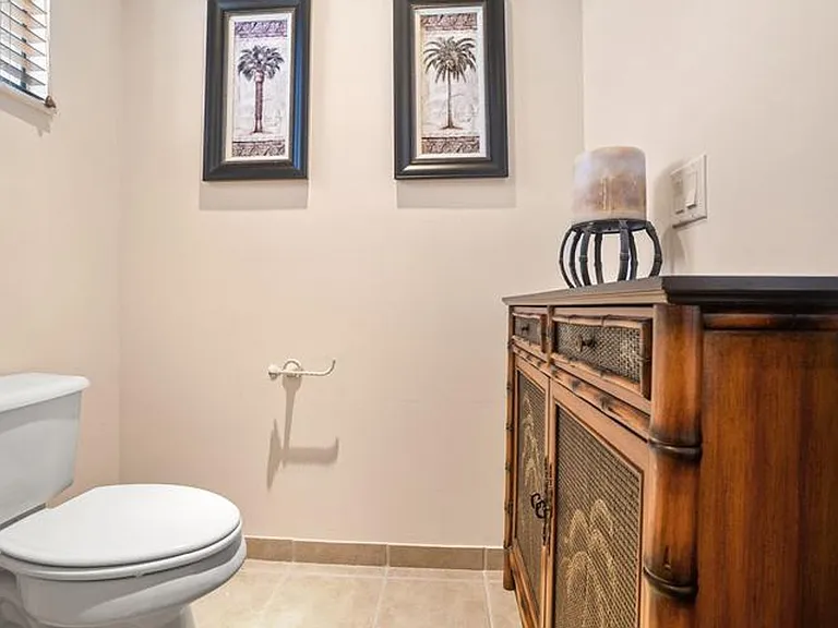 3483 Collonade Dr — Photo 21