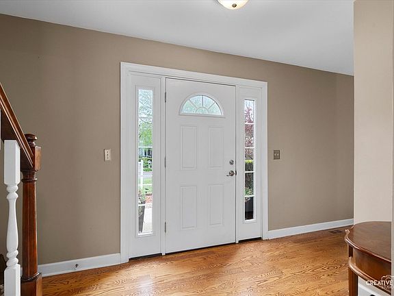 3rd image of 2441 Newport Dr