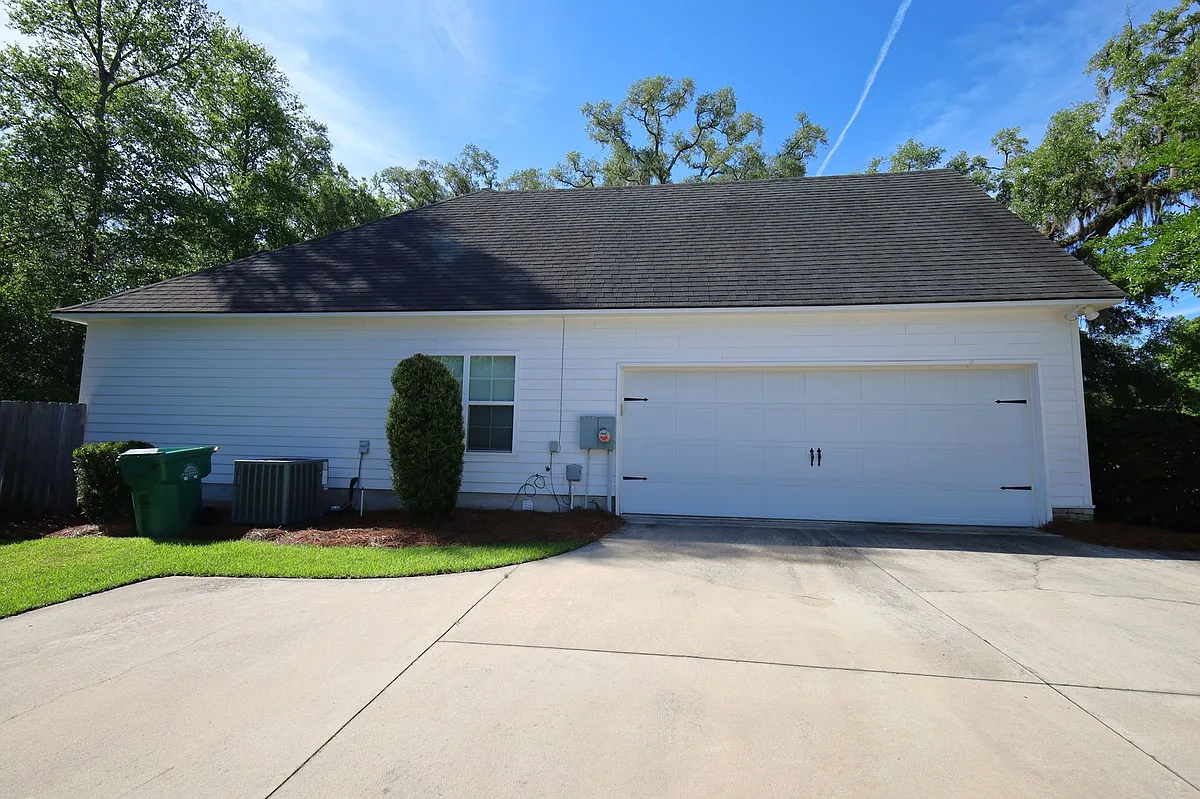 Building Photo - 3722 Knights Mill Dr