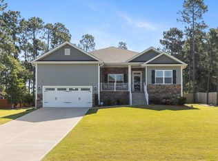 35 Season Dr, Cameron, NC 28326