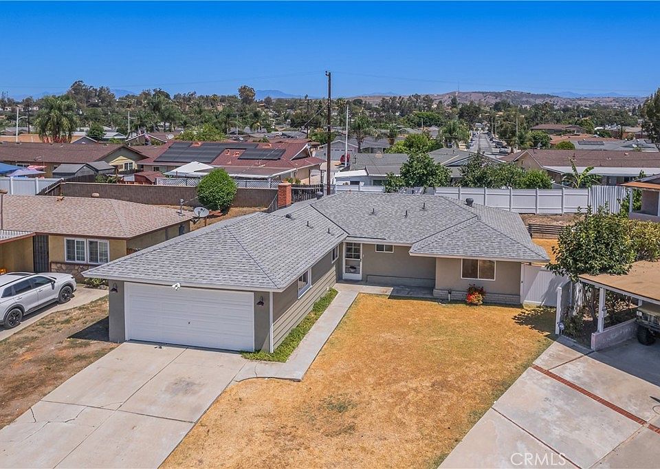 1st image of 18841 Damasco St