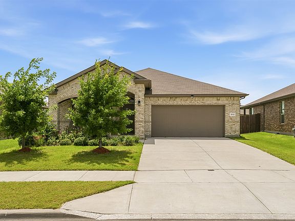 4th image of 513 Frenchpark Dr