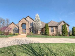 2237 Crow Rd, Joplin, MO 64804