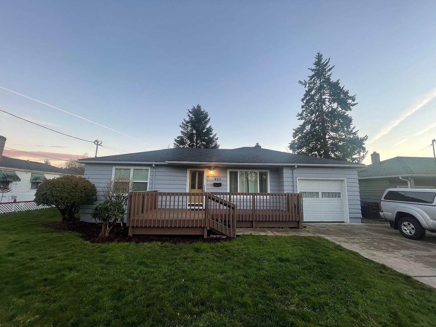 425 E Exeter St, Gladstone, OR 97027 Zillow