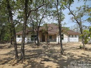 225 Sendera Xing, La Vernia, TX 78121