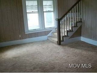 4th image of 2520 Broad St