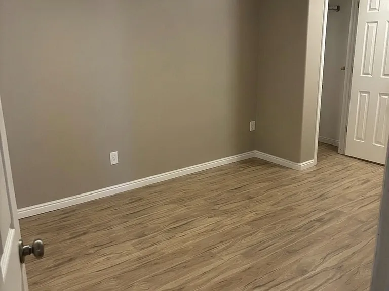 S Hi Country Cir — Photo 11