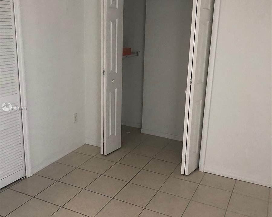 2nd image of 218 NW 12th Ave APT 906