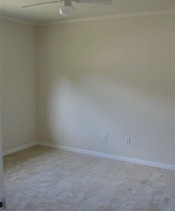 5th image of 621 Astarias Cir