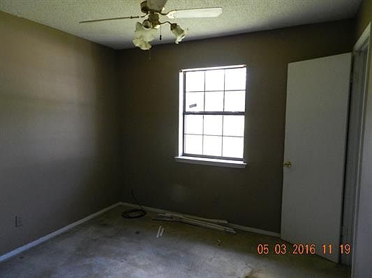 4th image of 15923 Eldorado Dr