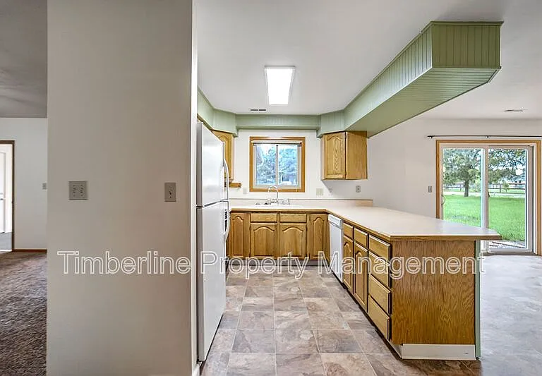 17960 Bakers Farm Rd — Photo 13