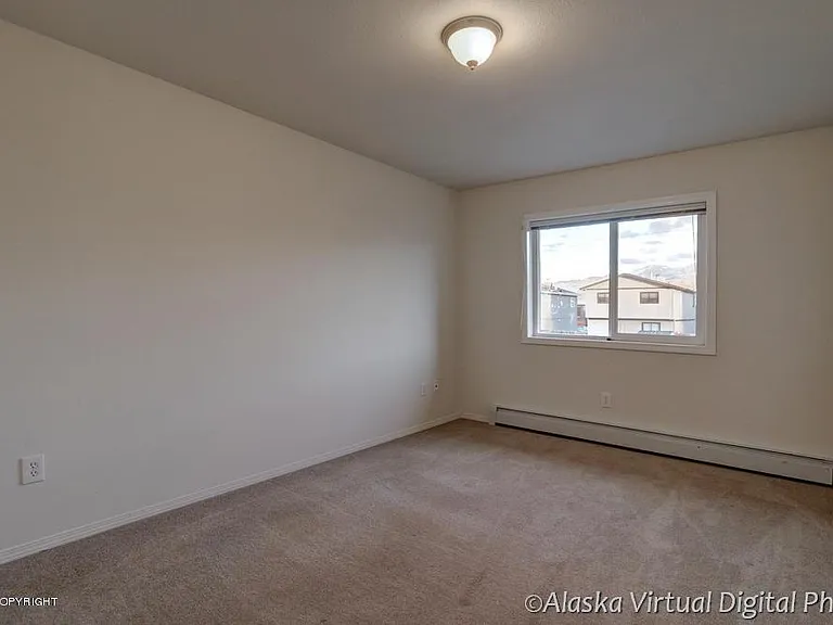 Upstairs Bedroom #3