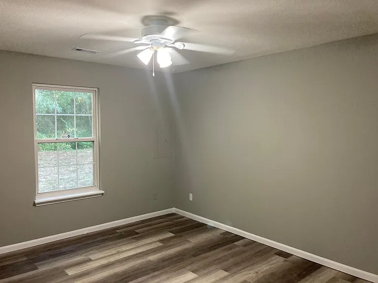 5012 Betty Jean Way — Photo 6